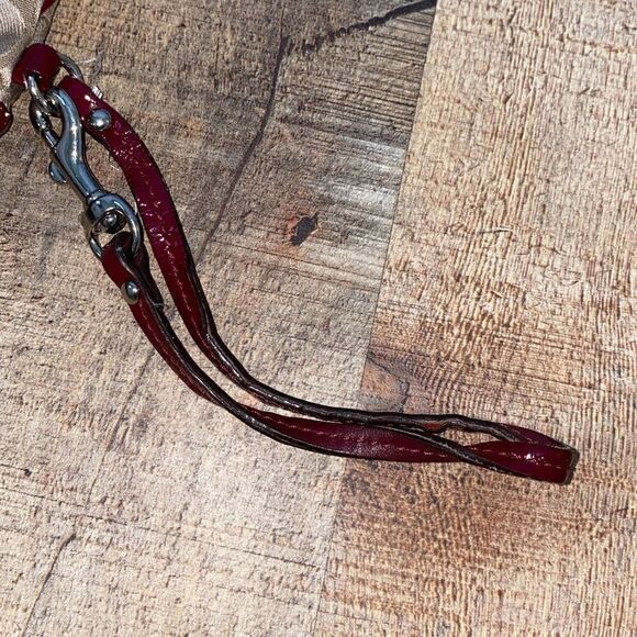 Coach Authentic Wristlet Patent Leather Jacquard C logo - Picture 5 of 12